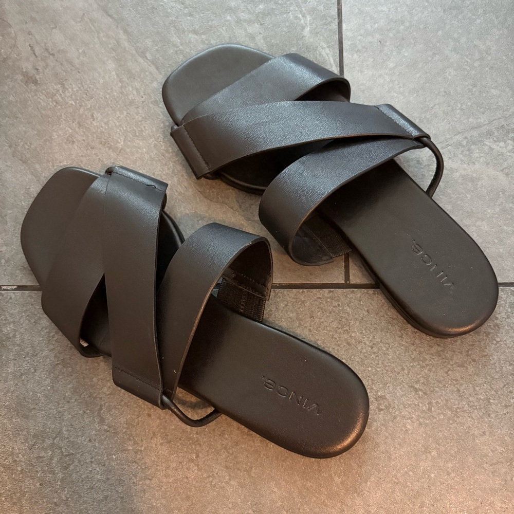 Vince Dylan Soft Leather Black Slide Sandals